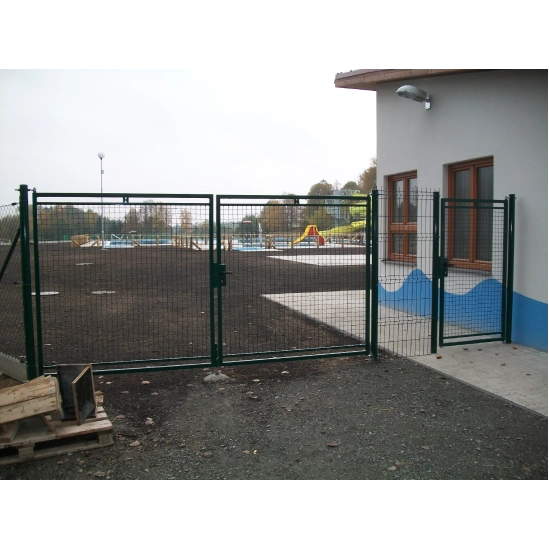 Brána Savan Plus 100x300 zelená